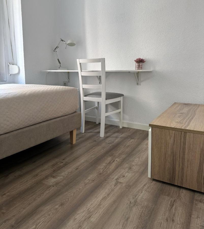 Slow Room Valencia Exteriör bild
